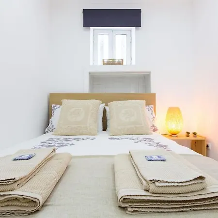 شقة Casa Com Alma Portuguesa Bairro Alto *